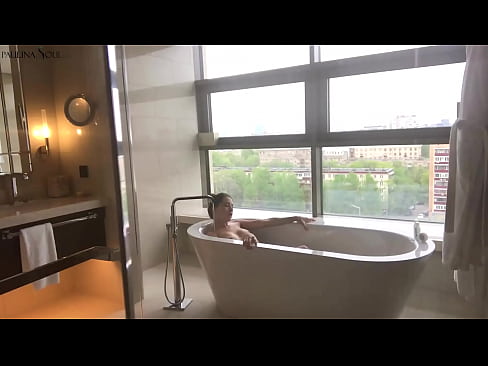 ❤️ Tremendous go'dak ehtiros bilan hammomda uning mushuk jerking ️ Anal porno uz.com-porn-kai.ru ❤