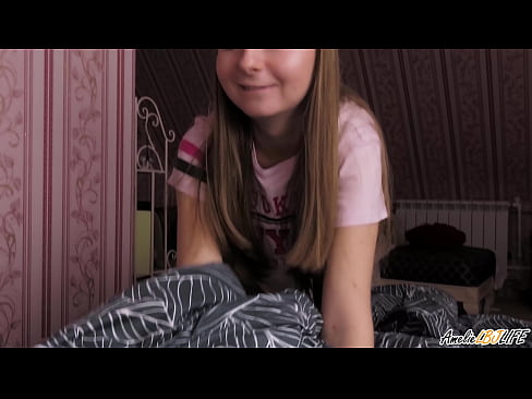 ❤️ Blondie uning BFF ning chuqur so'radi va uning og'ziga Jum oladi ️ Anal porno uz.com-porn-kai.ru ❤